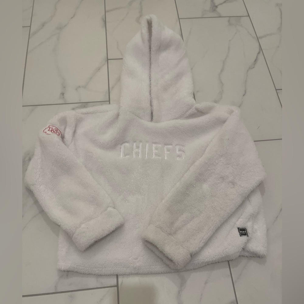 Cropped Chiefs Sherpa Hoodie